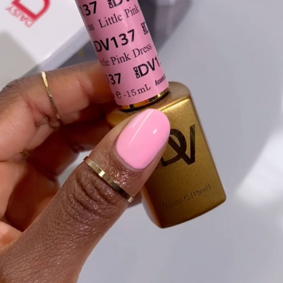 DND Diva Colors - Gel Polish and Regular Nail Polish 137 Little Pink Dress DND Diva Colors - Gel Polish and Regular Nail Polish 137 Little Pink Dress