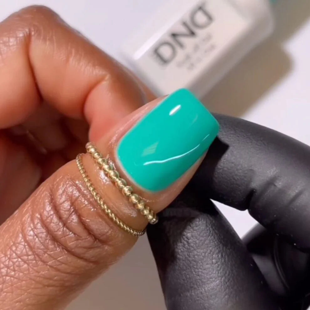 DND Daisy Gel Duo - Watermelon #736 - Universal Nail Supplies