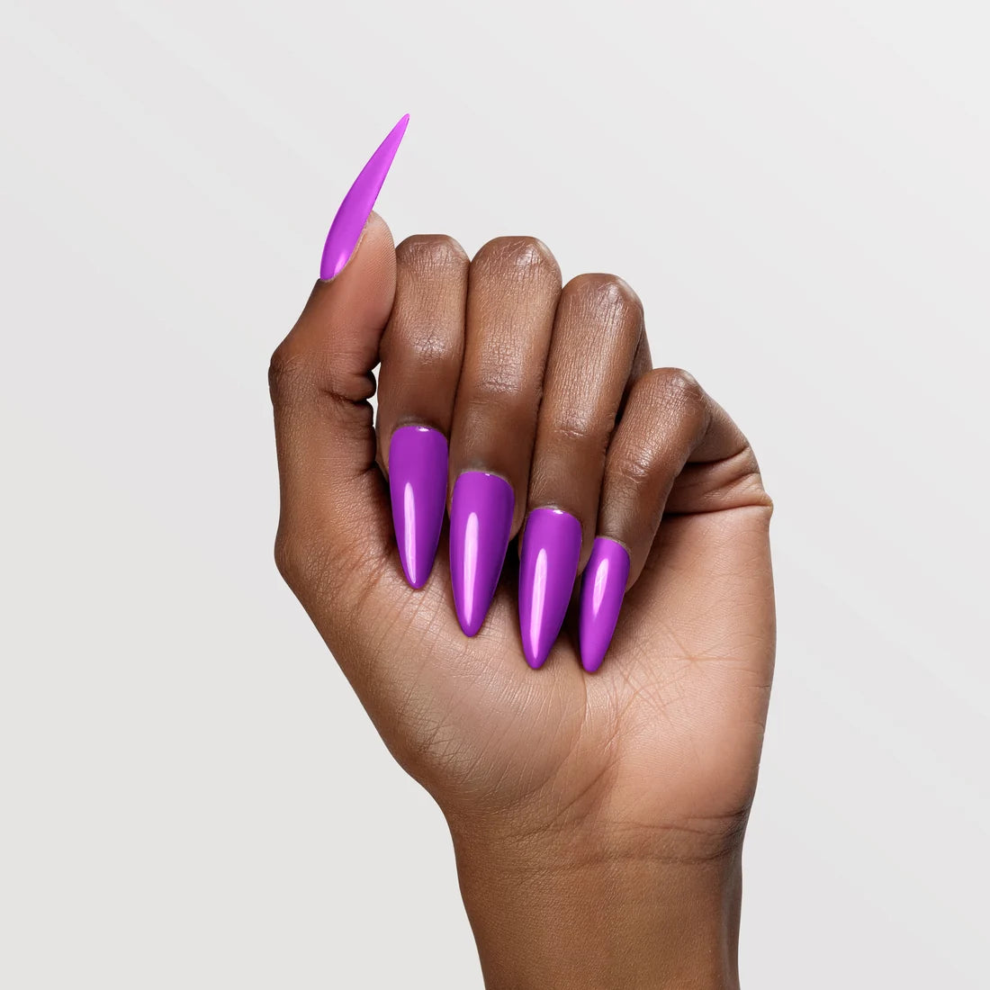 Chaun Legend Gel Nail Polish Get a Grape LG5058