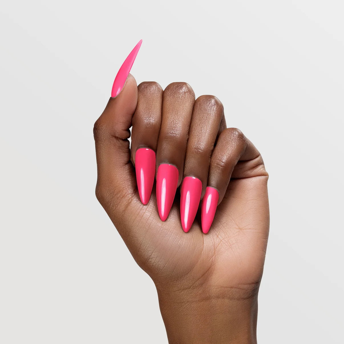 Chaun Legend Gel Nail Polish Hot Mess Magenta LG5185