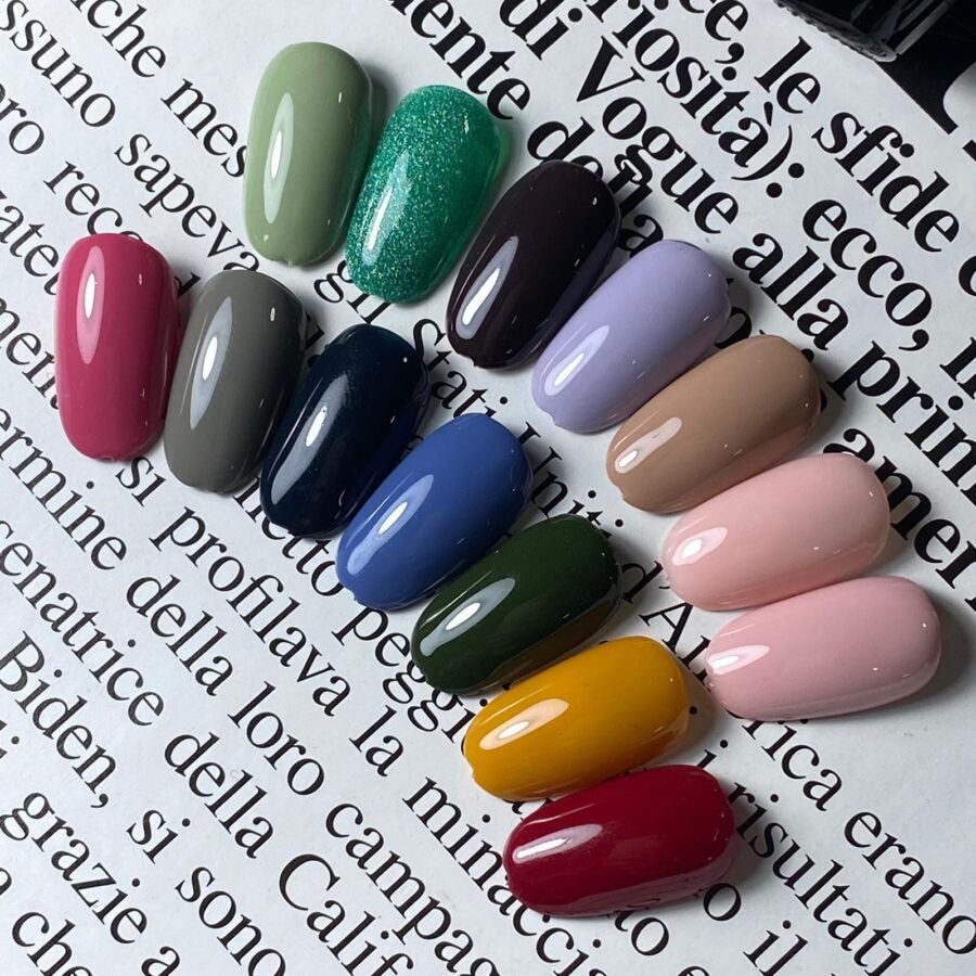 Tres Jolie Gel Nail Polish 12 mL - #722 - Universal Nail Supplies