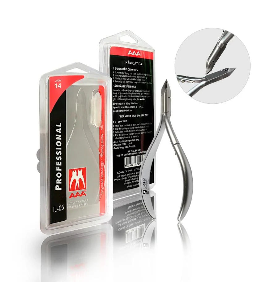 UNS AAA Cuticle Nipper IL-05 with 14 jaw size, professional nail tool for precise cuticle trimming.