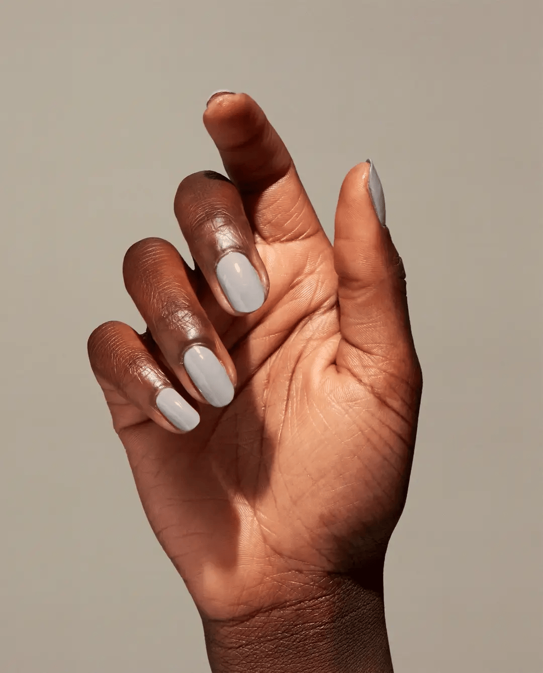 OPI Nature Strong - Dawn of a New Gray NLT027