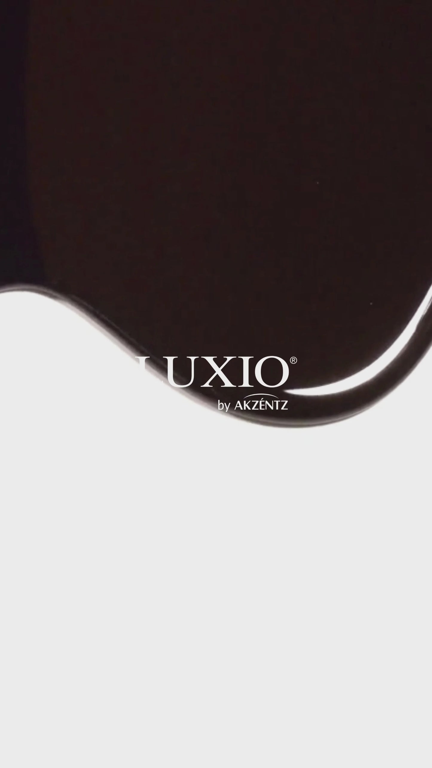 Luxio Soak-Off Gel Polish in Suspicion, 15ml bottle, TPO-Free, with vibrant pink gel polish visible in the image.