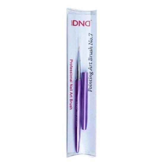 DND Pointing Art Brush No.7 - Universal Nail Supplies