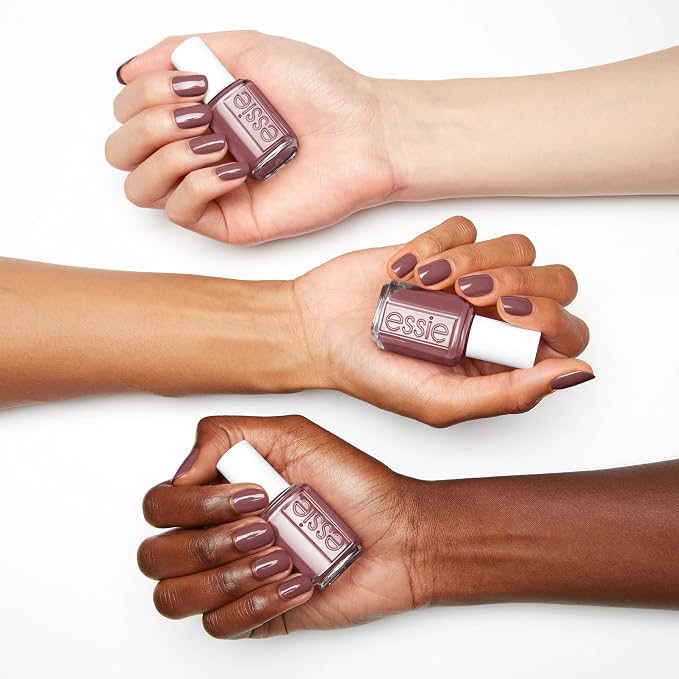 Essie Nail Lacquer mismatch to match #689