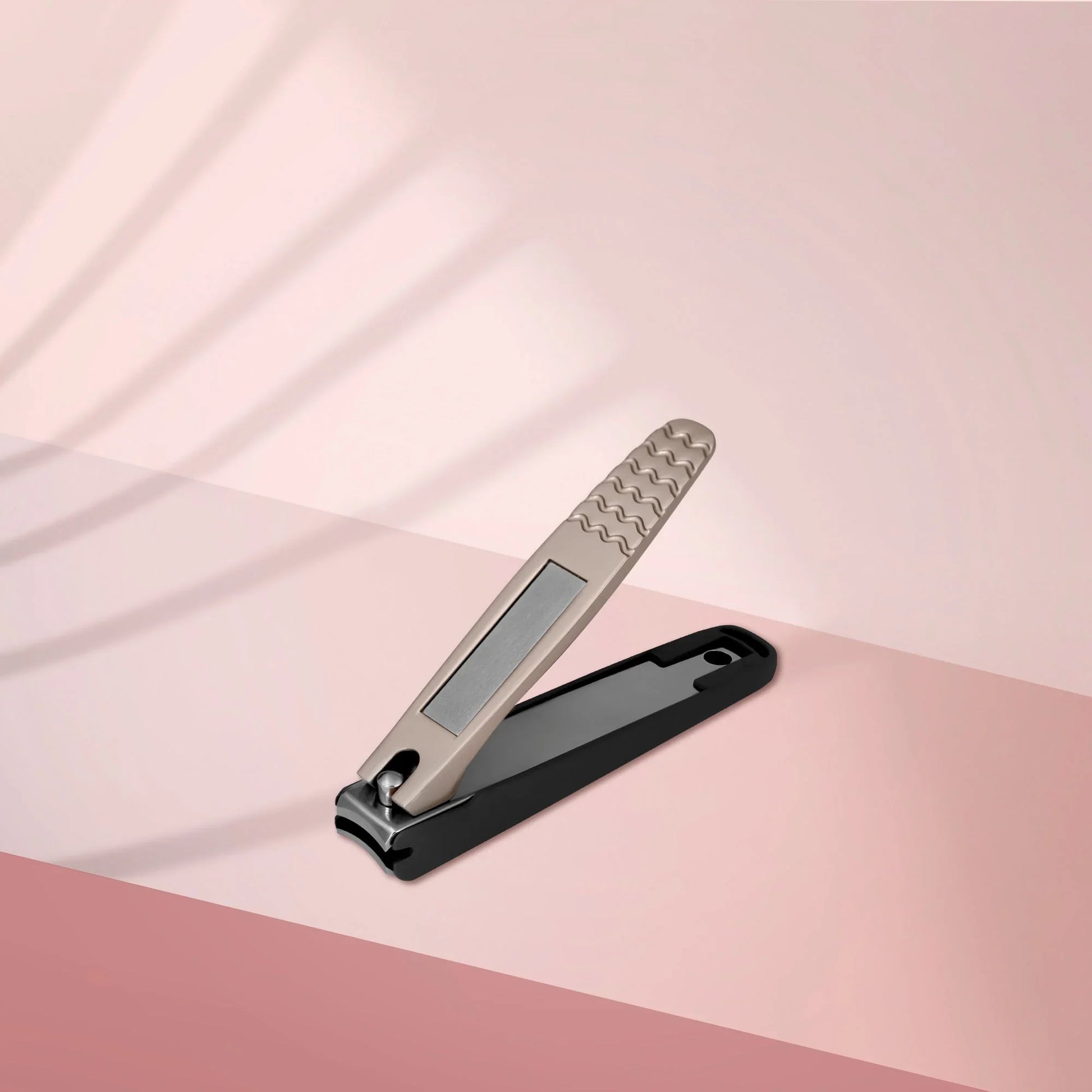 Clipper with a container for clipped nails BEAUTY &amp; CARE 20 image 0