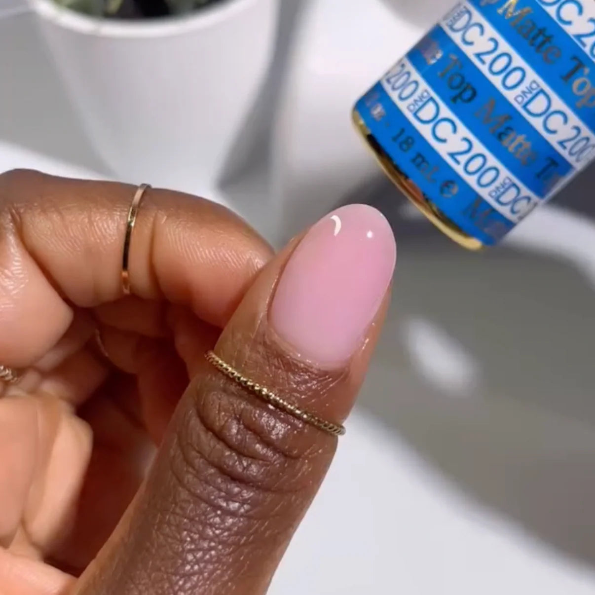 DND DC Gel Duo - Light Pink #145 - Universal Nail Supplies