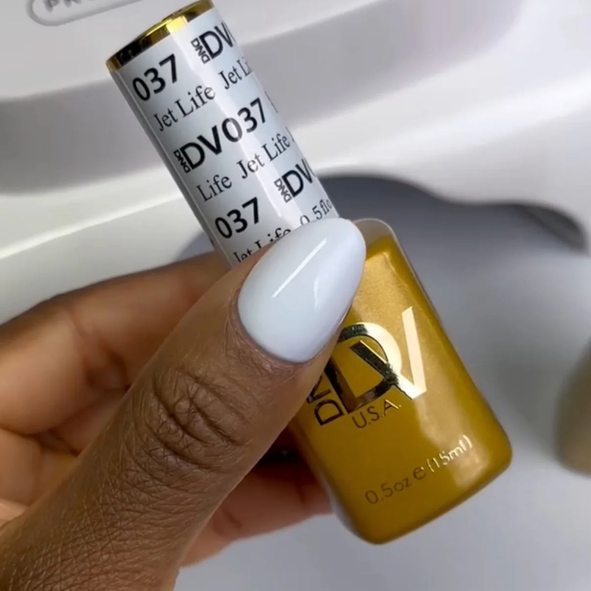 DND Diva Duo Gel & Polish - Jet Life 037 - Universal Nail Supplies