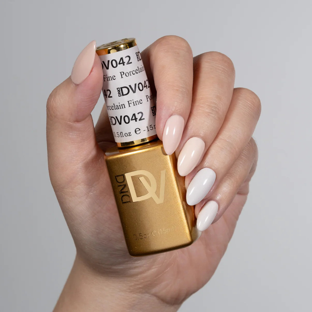 DND Diva Duo Gel & Polish - Porcelain Fine 042 - Universal Nail Supplies