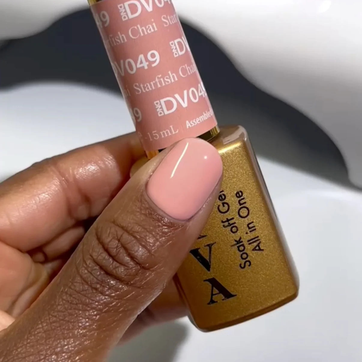 DND Diva Duo Gel & Polish - Starfish Chai 049 - Universal Nail Supplies