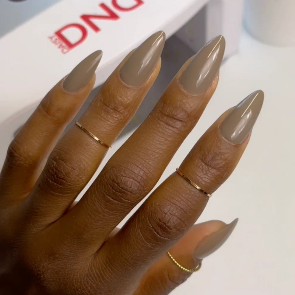 DND Daisy Gel Duo - Wood Lake #446 - Universal Nail Supplies