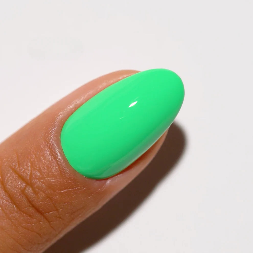 DND Daisy Gel Duo - Mike Ike #743 - Universal Nail Supplies