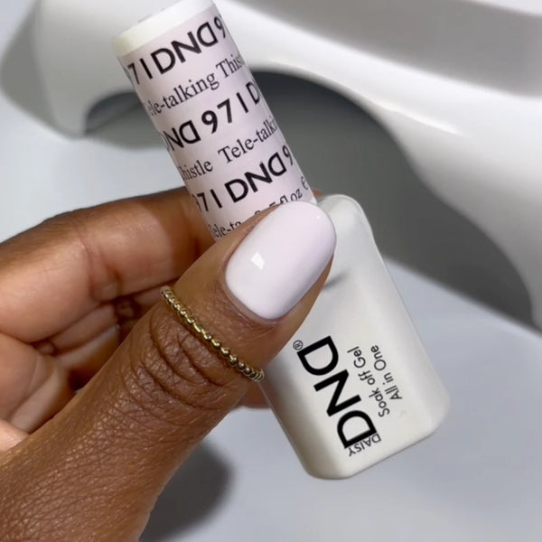 DND Daisy Gel Duo - Tele-talking Thistle #971 | Universal Nail