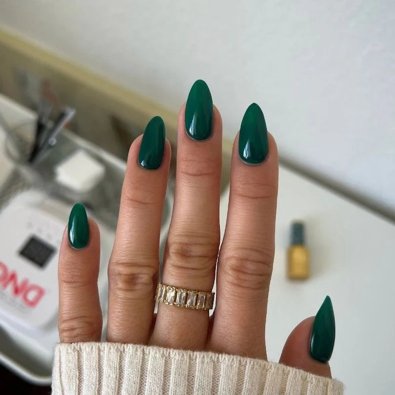 Dnd Diva Duo Gel & Polish - Emerald Meadow 244 - Universal Nail Supplies