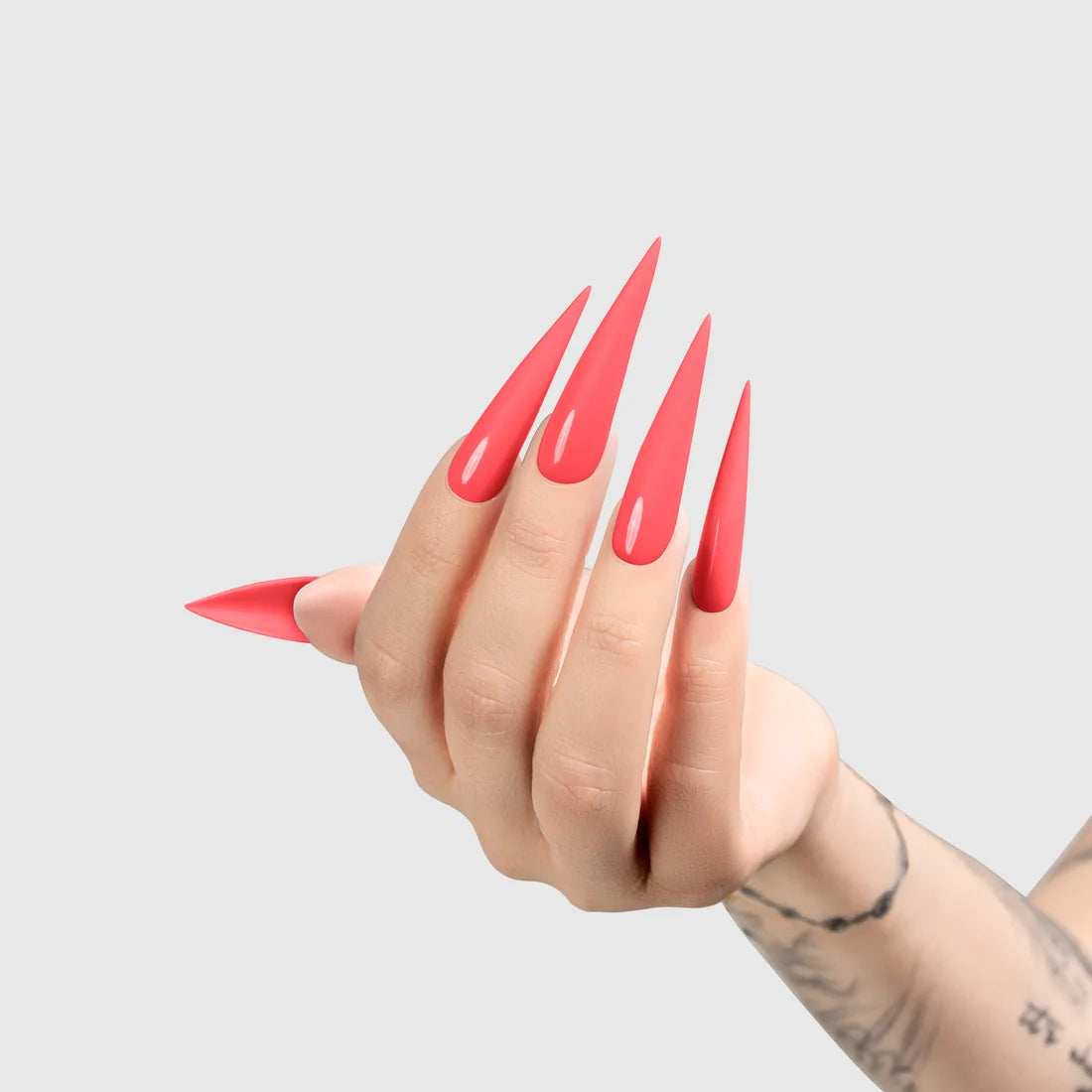 Chaun Legend Gel Nail Polish Hot And Bothered LG5183