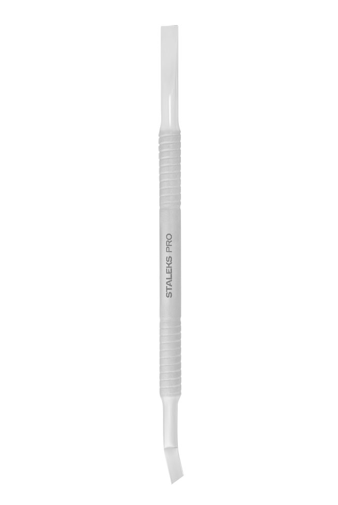Cuticle pusher BEAUTY &amp; CARE 40 TYPE 1 (rectangular pusher and blade) image 4