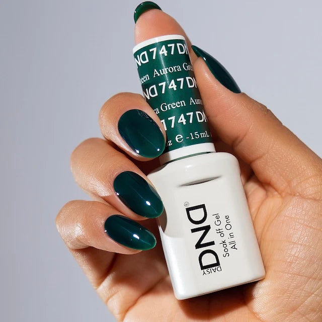 DND Daisy Gel Duo Aurora Green #747 featuring vibrant green gel nail polish and lacquer for a stylish manicure.