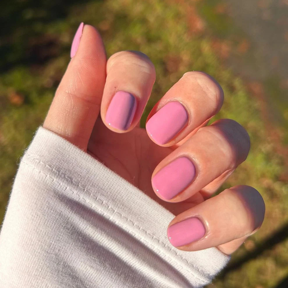 DND Daisy Gel Duo - First Impression #485 - Universal Nail Supplies