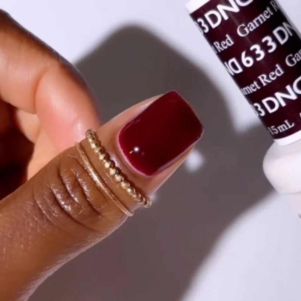 DND Daisy Gel Duo - Garnet Red #633 - Universal Nail Supplies