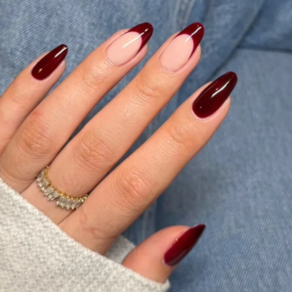 DND Daisy Gel Duo - Garnet Red #633 - Universal Nail Supplies
