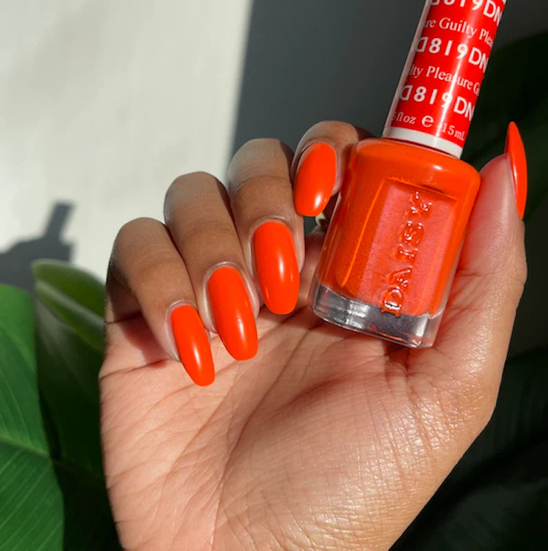DND Daisy Gel Duo - Guilty Pleasure #819 - Universal Nail Supplies