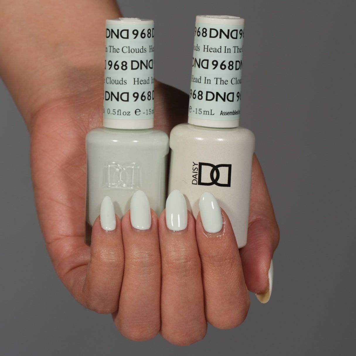 DND Daisy Gel Duo - Head in the Clouds #968 - Universal Nail Supplies