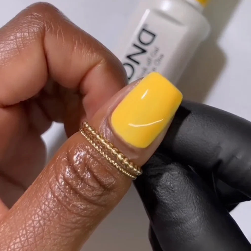 DND Daisy Gel Duo - Honey #745 - Universal Nail Supplies