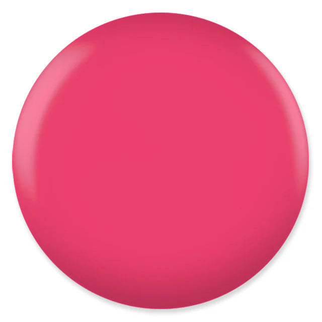 DND Daisy Gel Duo Punch Marshmallow #651 featuring swatches of gel nail polish and lacquer in soft pastel shades