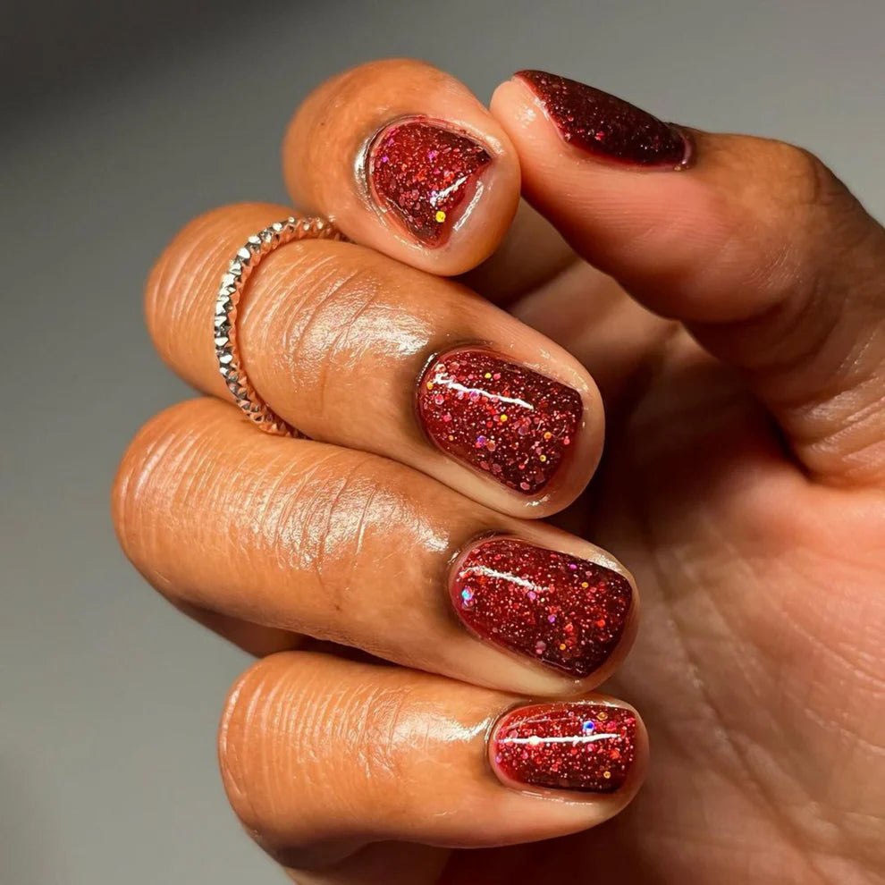 DND Daisy Gel Duo - Red Eyeshadow #675 (Clearance) - Universal Nail Supplies