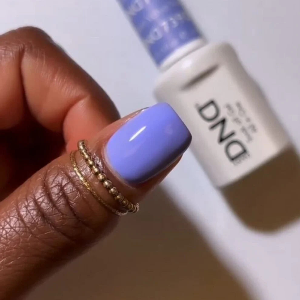 DND Daisy Gel Duo - Velvet #739 - Universal Nail Supplies