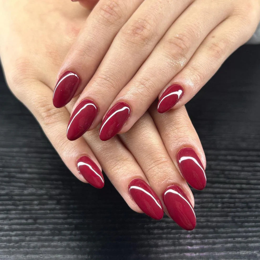 DND Daisy Gel Duo - Winter Berry #754 - Universal Nail Supplies