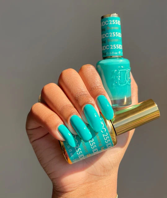 DND DC Gel Duo Chasing Summer neon gel nail polish and lacquer set with vibrant, bright orange and yellow shades.