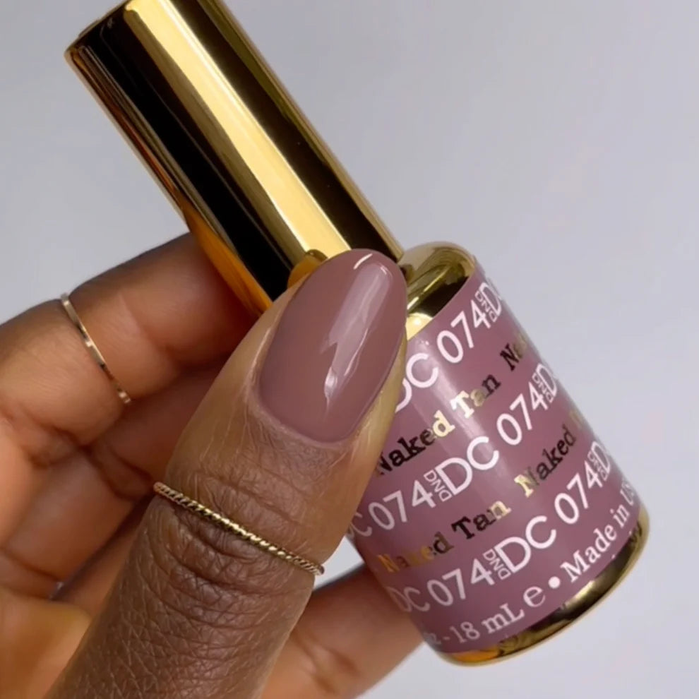 DND DC Gel Duo Naked Tan #074 gel nail polish and lacquer swatch showcasing a natural tan color on nails
