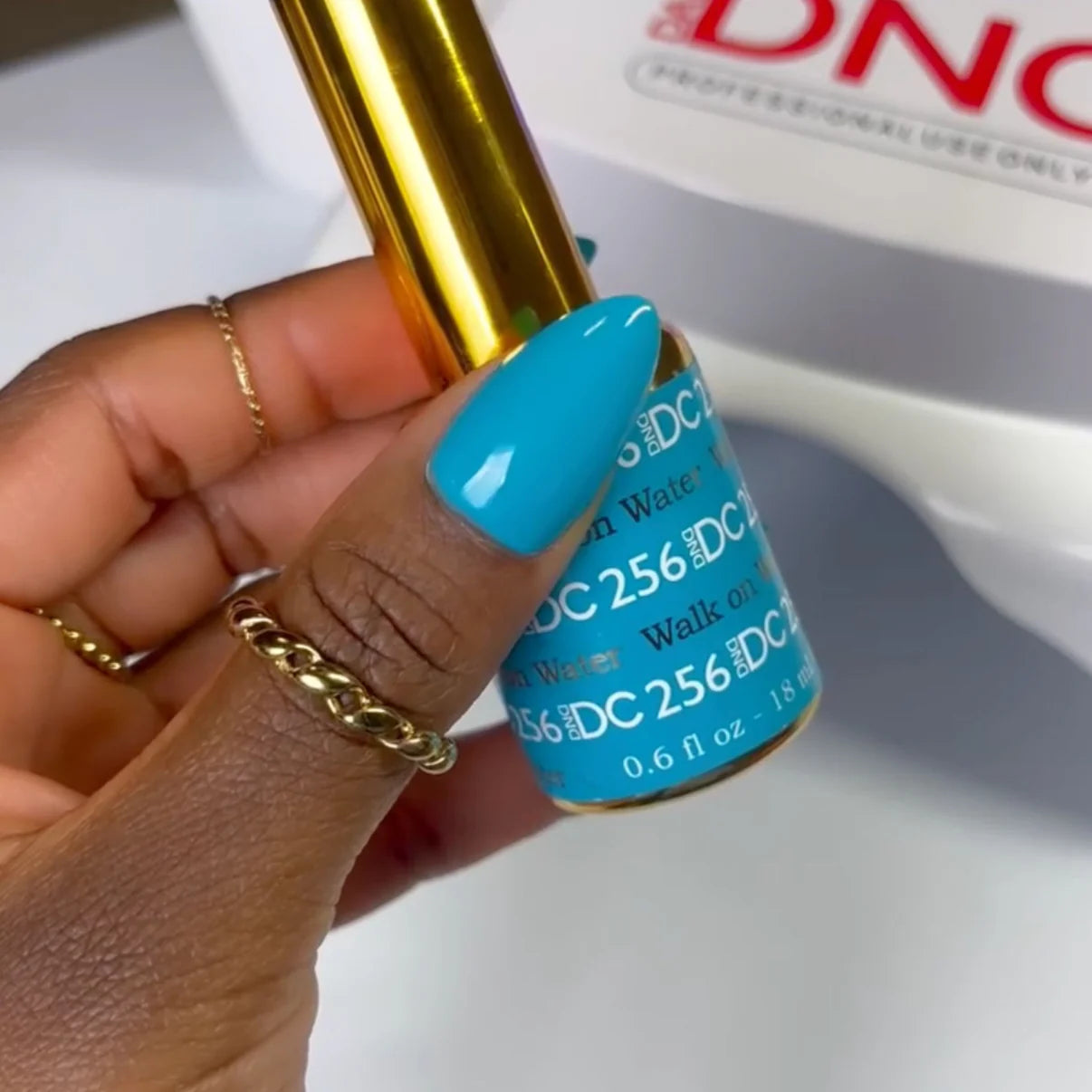 DND DC Gel Duo - Walk on Water #256 - Universal Nail Supplies