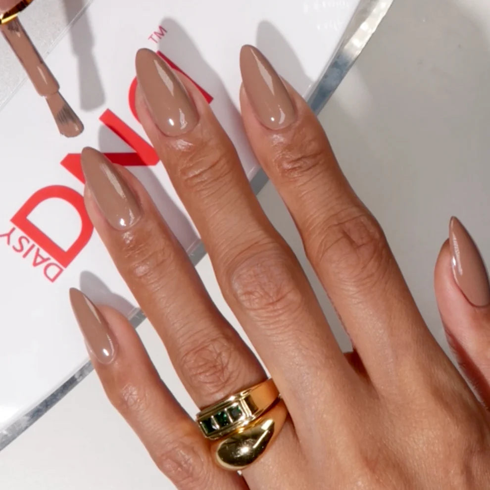 DND Diva Duo Gel & Polish in Almond Toffee 267, showing the gel nail polish and lacquer bottles with almond-toned polish