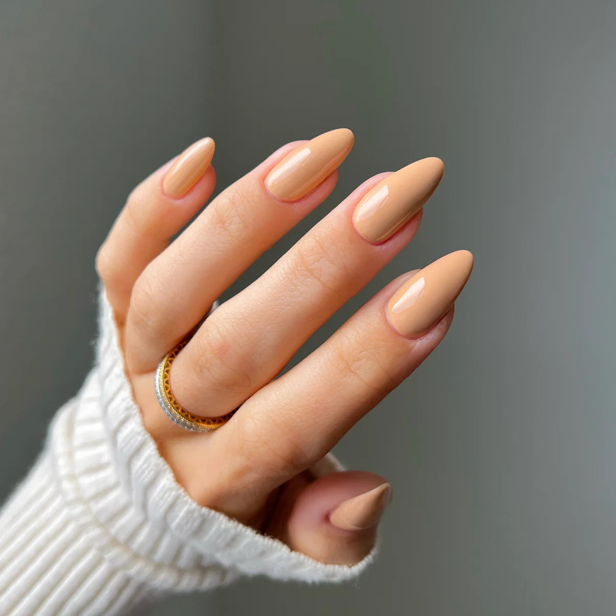 DND Diva Duo Gel & Polish - Chai Latte 072 - Universal Nail Supplies
