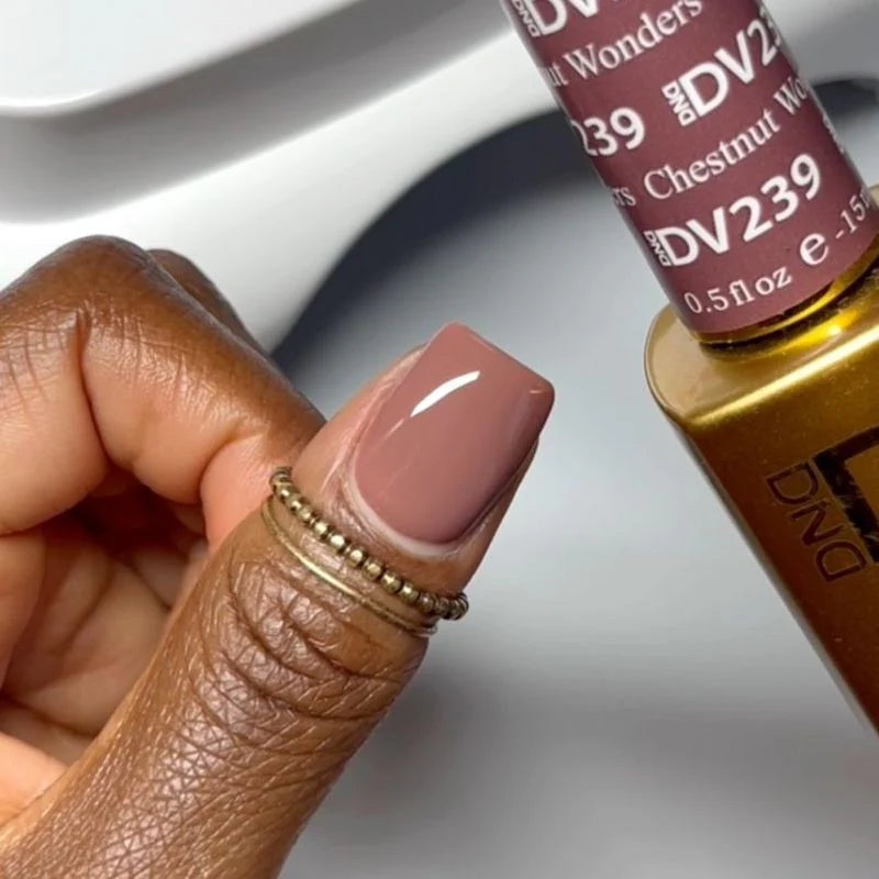 Dnd Diva Duo Gel & Polish - Chestnut Wonders 239 - Universal Nail Supplies