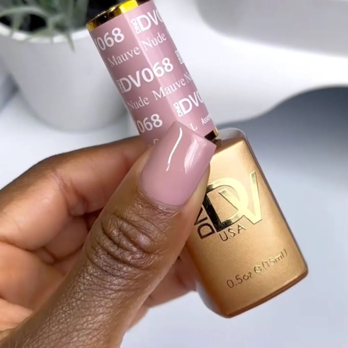 DND Diva Duo Gel & Polish - Mauve Nude 068 - Universal Nail Supplies
