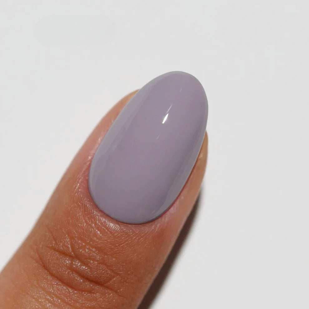 DND Diva Duo Gel & Polish Pale Pebble 256, gel nail polish and lacquer set, featuring soft, neutral beige color.