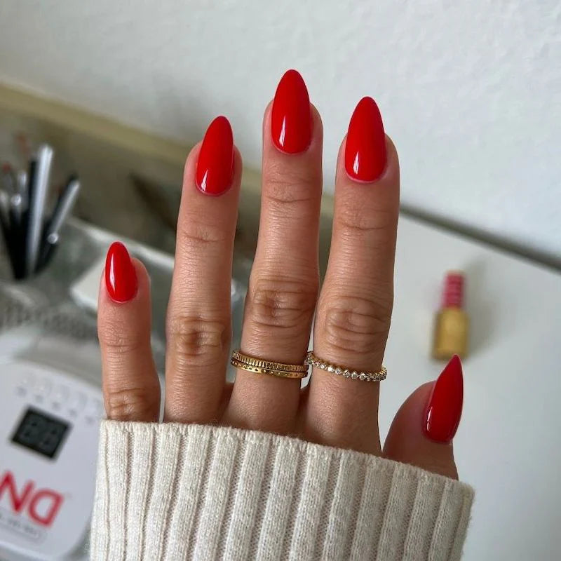 DND Diva Duo Gel and Polish in Red-Y Or Not, vibrant red gel nail polish and lacquer set with shiny finish.