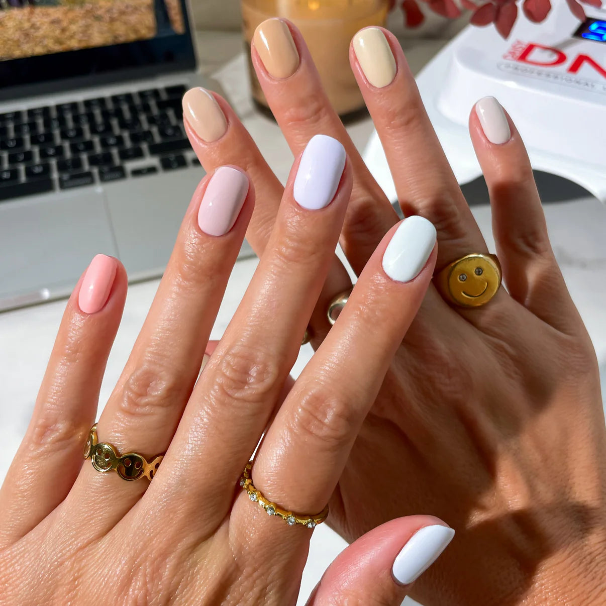 DND Diva Duo Gel & Polish - Unicorn Lantern 055 - Universal Nail Supplies