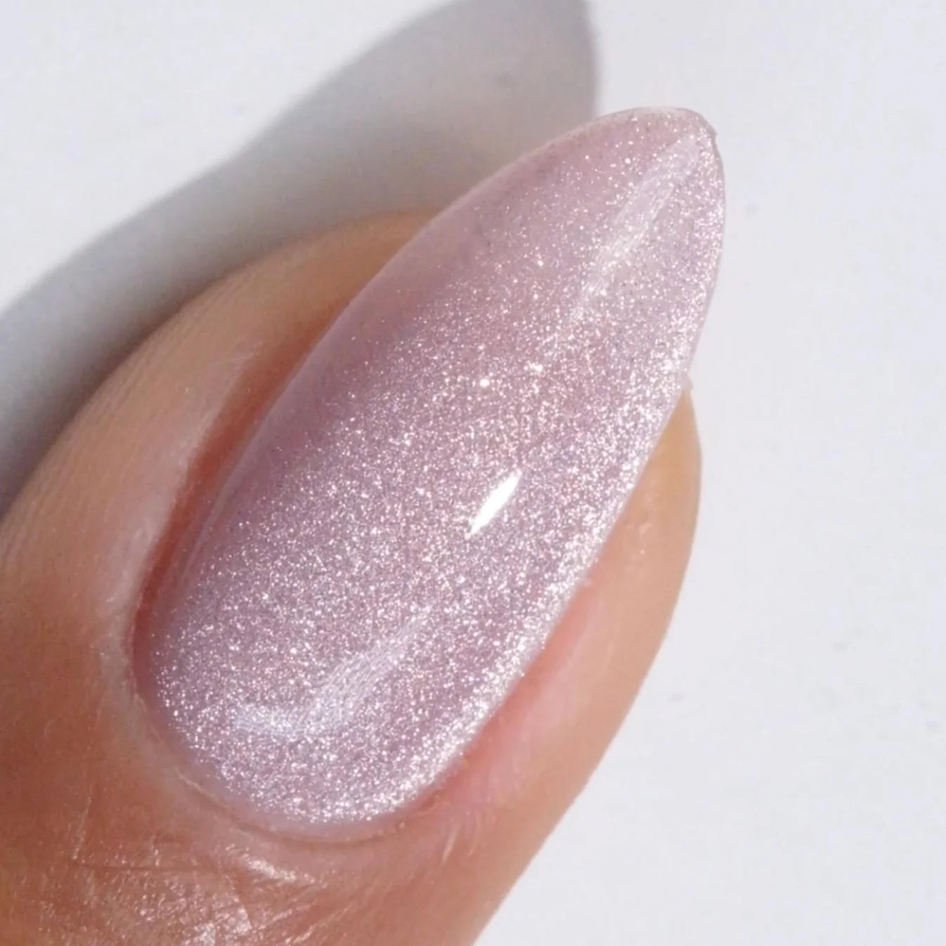 DND Diva Gel Polish 9D Cat Eye Glassball shade #28 Just Kitten showing vibrant purple gel polish with cat eye effect and glassball shimmer.