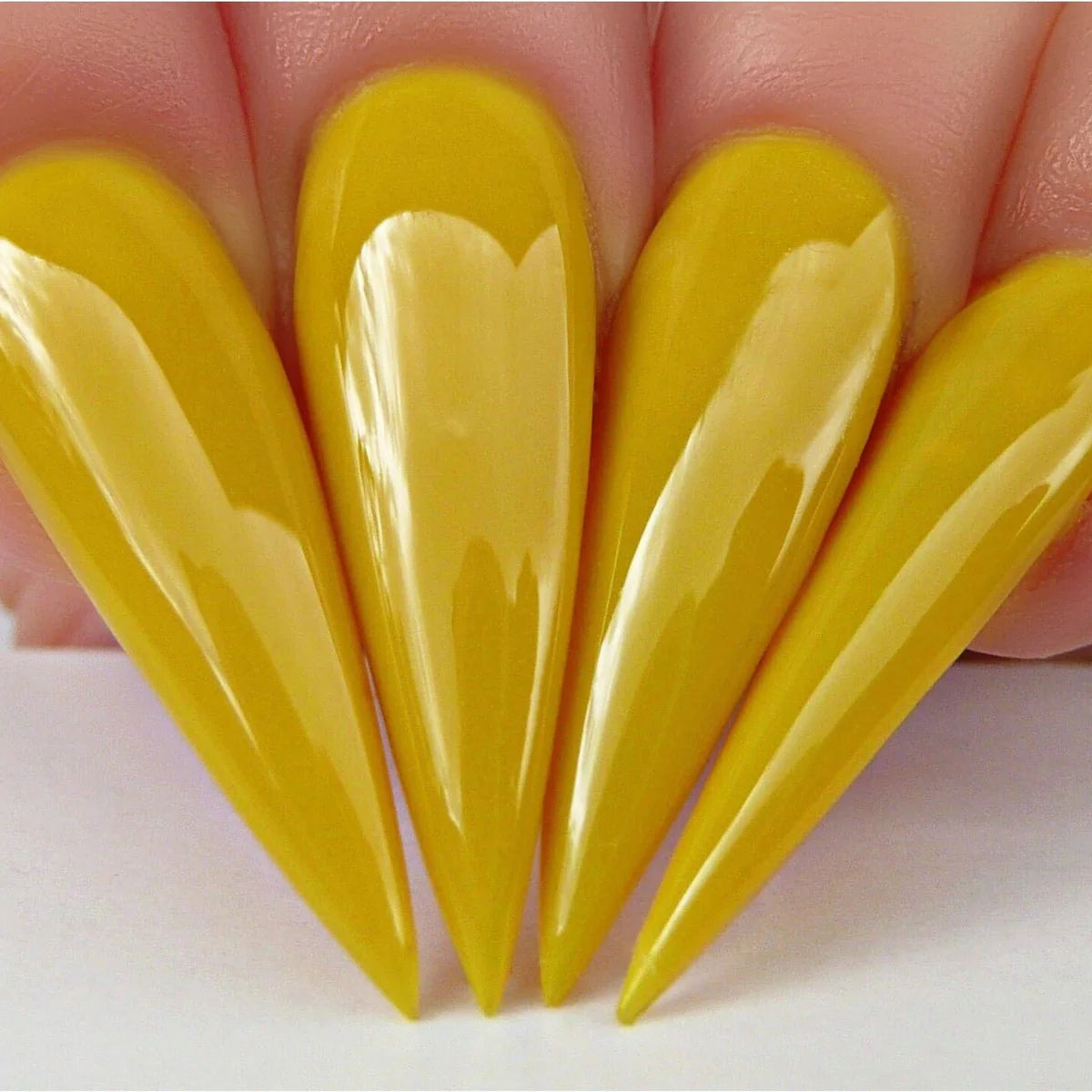 Kiara Sky Dip Powder - The Bees Knees #D592 (Clearance) - Universal Nail Supplies