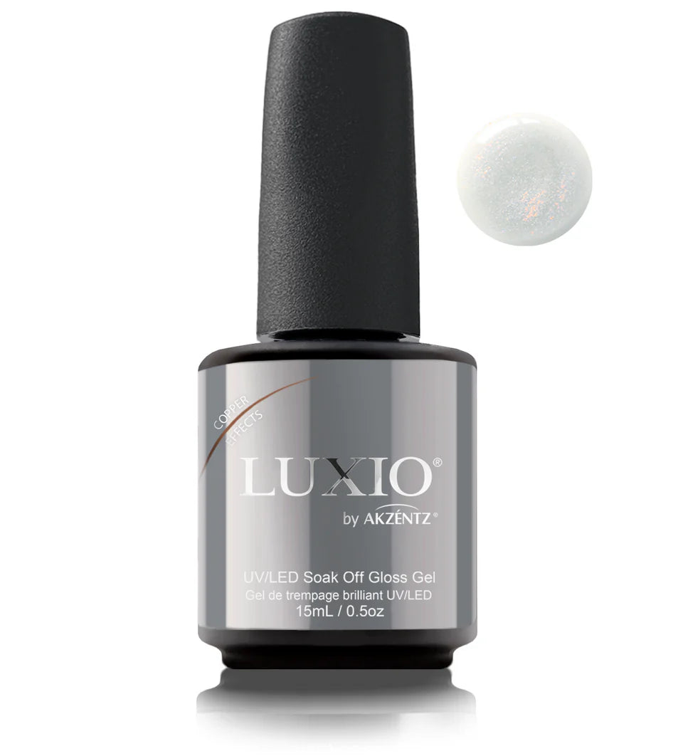 Luxio gel polish with copper effects, 15ml bottle, showcasing glossy, metallic nail polish in a Luxio soak-off gel formula.