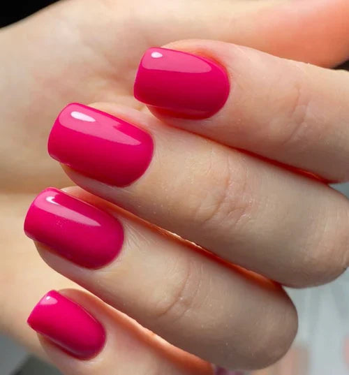 Luxio Soak-Off Gel Polish Ego Frost 15ml bottle with a frosted glass appearance and black cap, showcasing the product.
