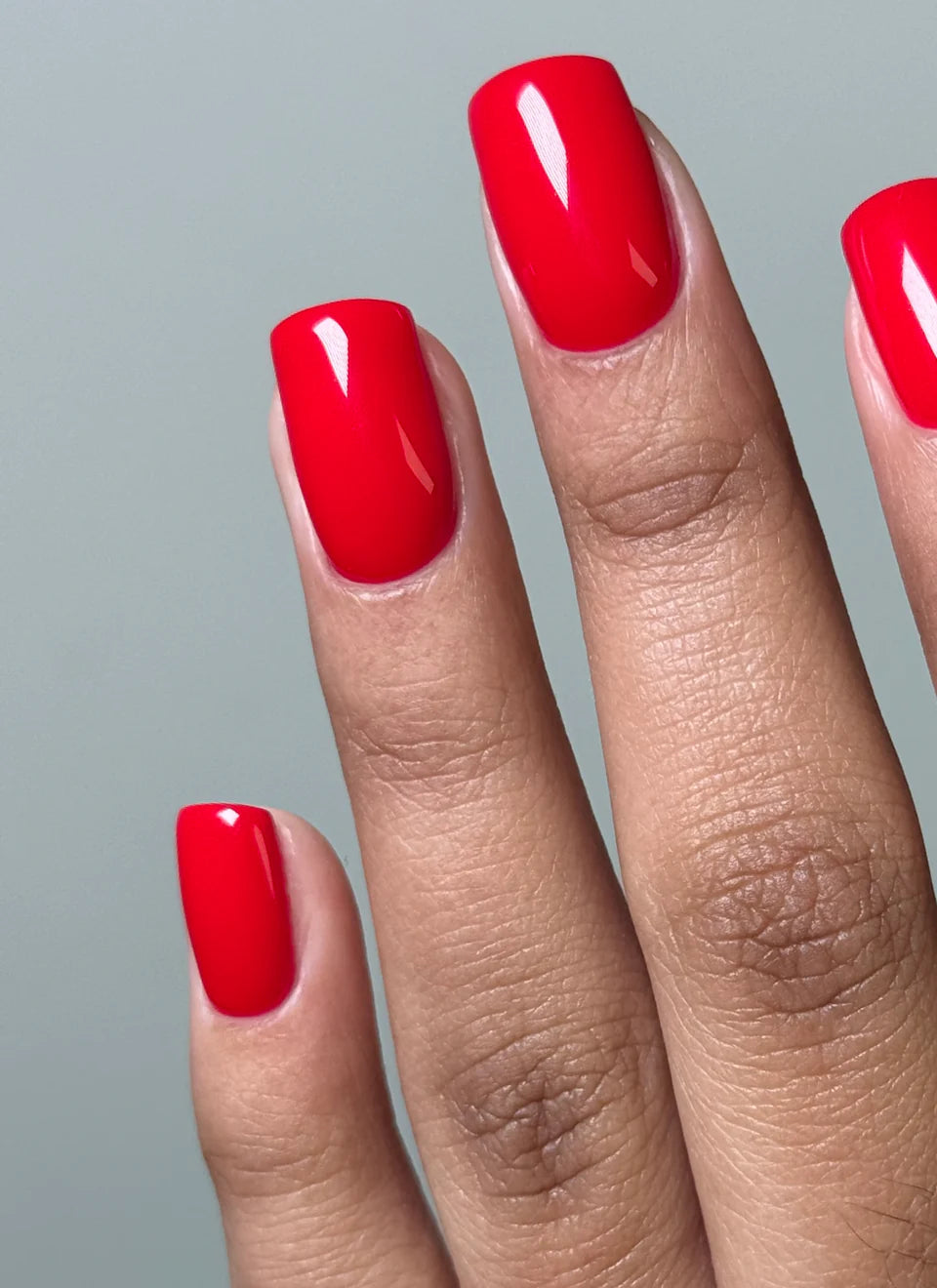 Luxio Luxio Soak-Off Gel Polish Glitch opaque 15ml bottle with vibrant purple gel polish inside, ready for professional manicure.