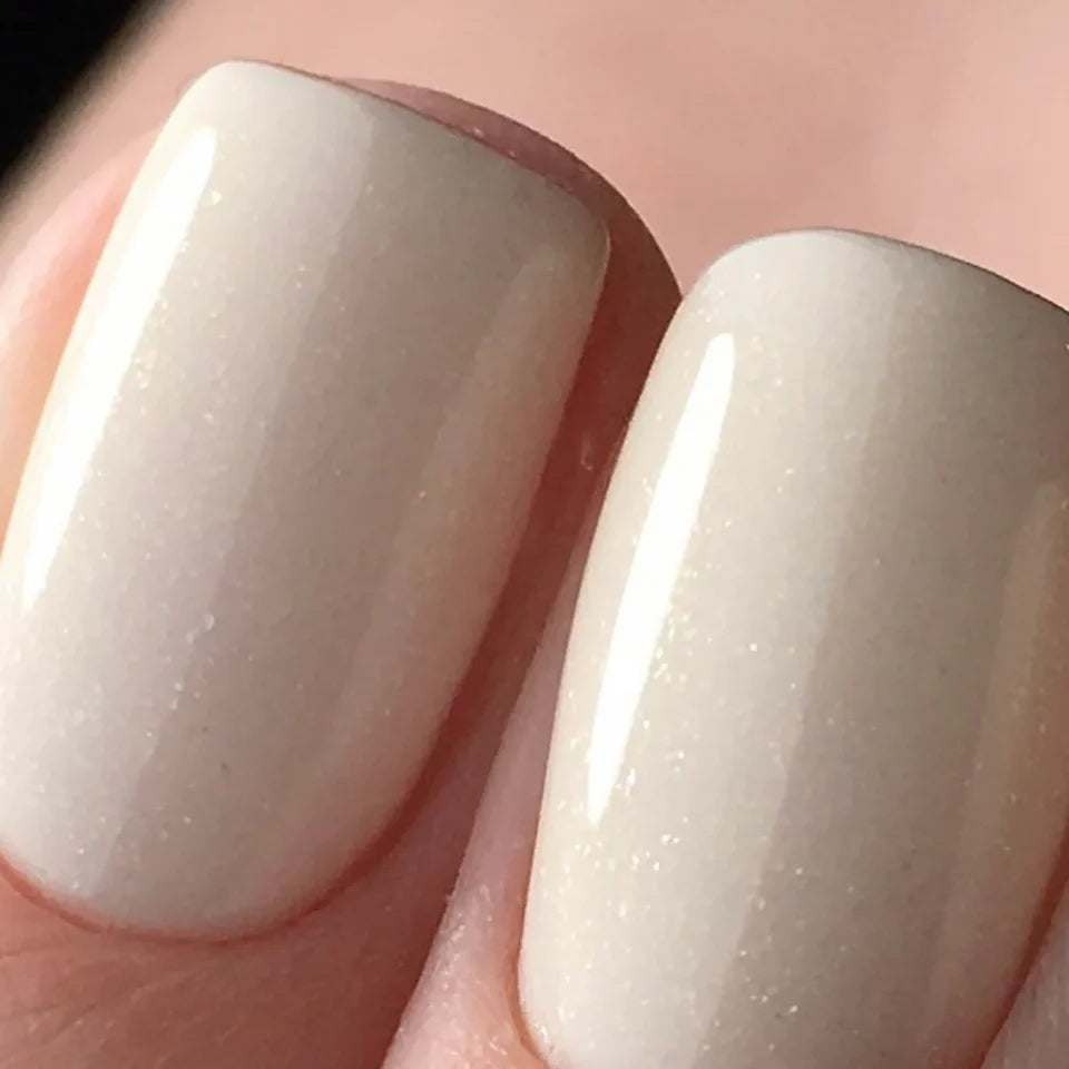Luxio Gel Polish Proposal soak-off glitter gel in 15ml jar, featuring sparkling glitter finish for nails.