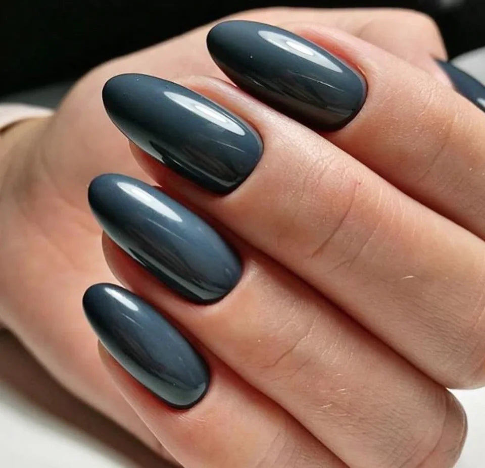 Luxio Soak-Off Gel Polish in Shadow, 15ml bottle, smooth dark gray gel polish for nails, by Luxio brand.