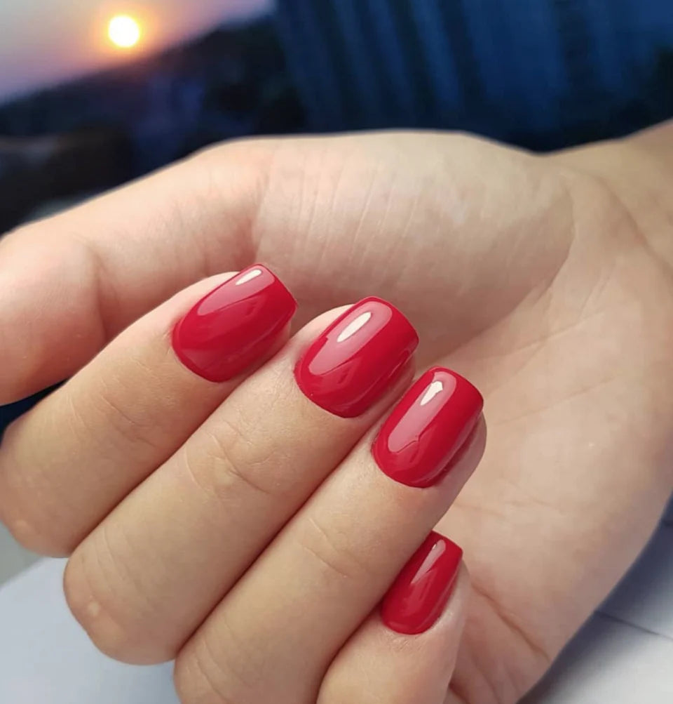 Luxio Soak-Off Gel Polish in Vintage shade, 15ml bottle, featuring a sleek, professional Luxio gel polish for durable, stylish nails.